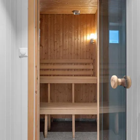 Holiday home Stort Hus Med Mange Soverom Sentralt I
