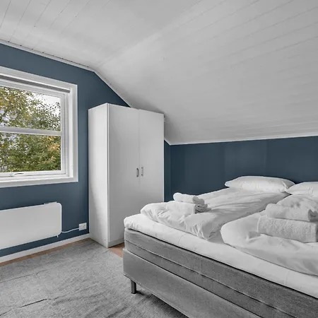 Holiday home Stort Hus Med Mange Soverom Sentralt I Tromso